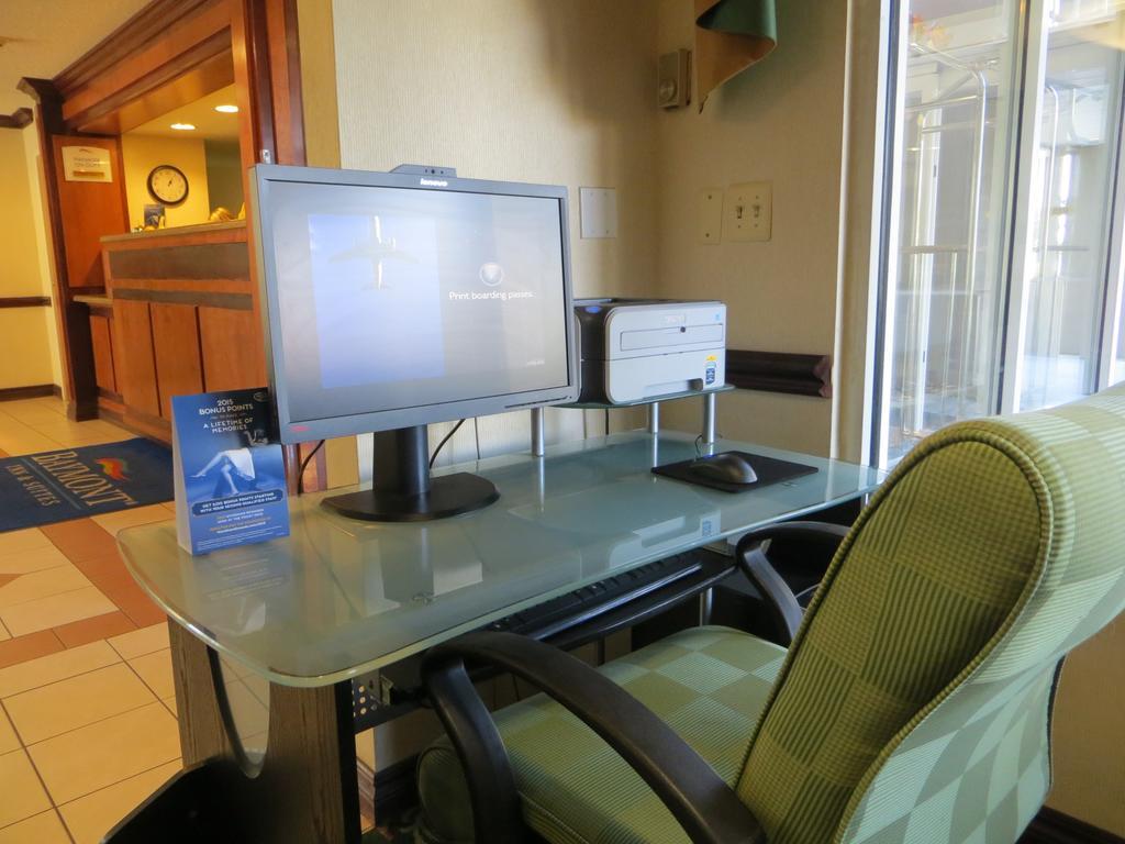 Baymont By Wyndham Kalamazoo East Bagian luar foto