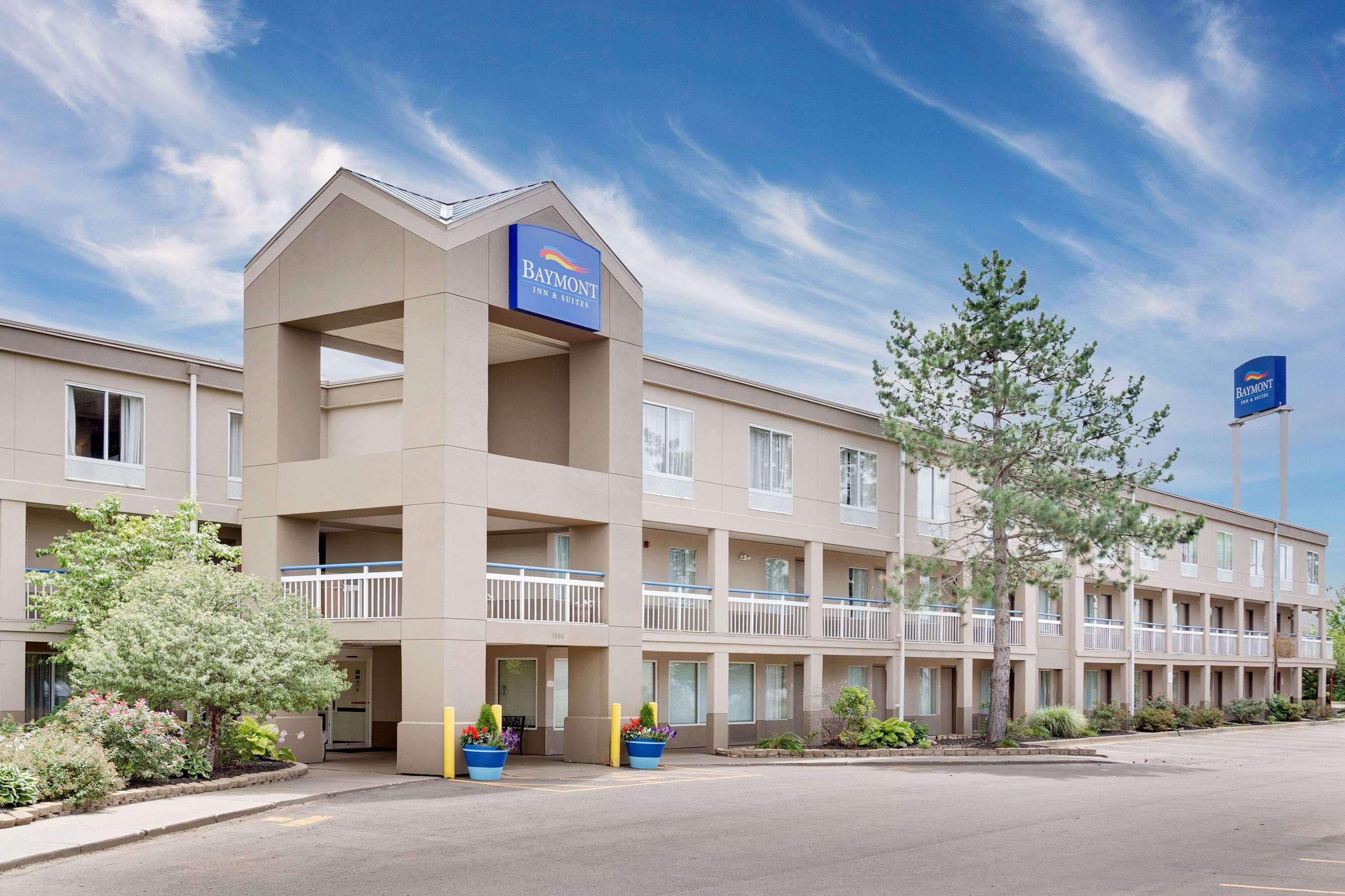 Baymont By Wyndham Kalamazoo East Bagian luar foto